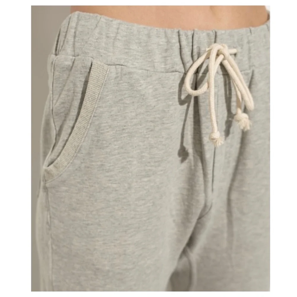 42 $20 start❤️ Comfy gray distressed joggers with pockets - Picture 5 of 5